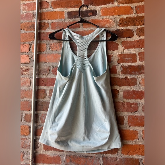 Old Navy Active Wear tank top and leggings bundle size, xl and large - Picture 3 of 9